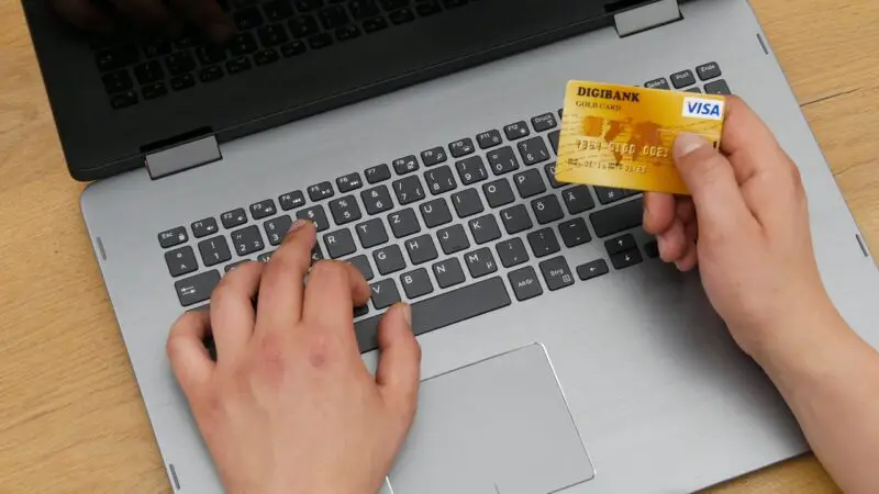 Comparatif des banques en ligne en Suisse