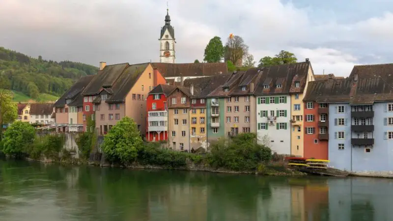 Frontaliers suisse : les astuces pour se loger sans se ruiner