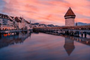 Lire la suite à propos de l’article Pourquoi habiter en Suisse ?