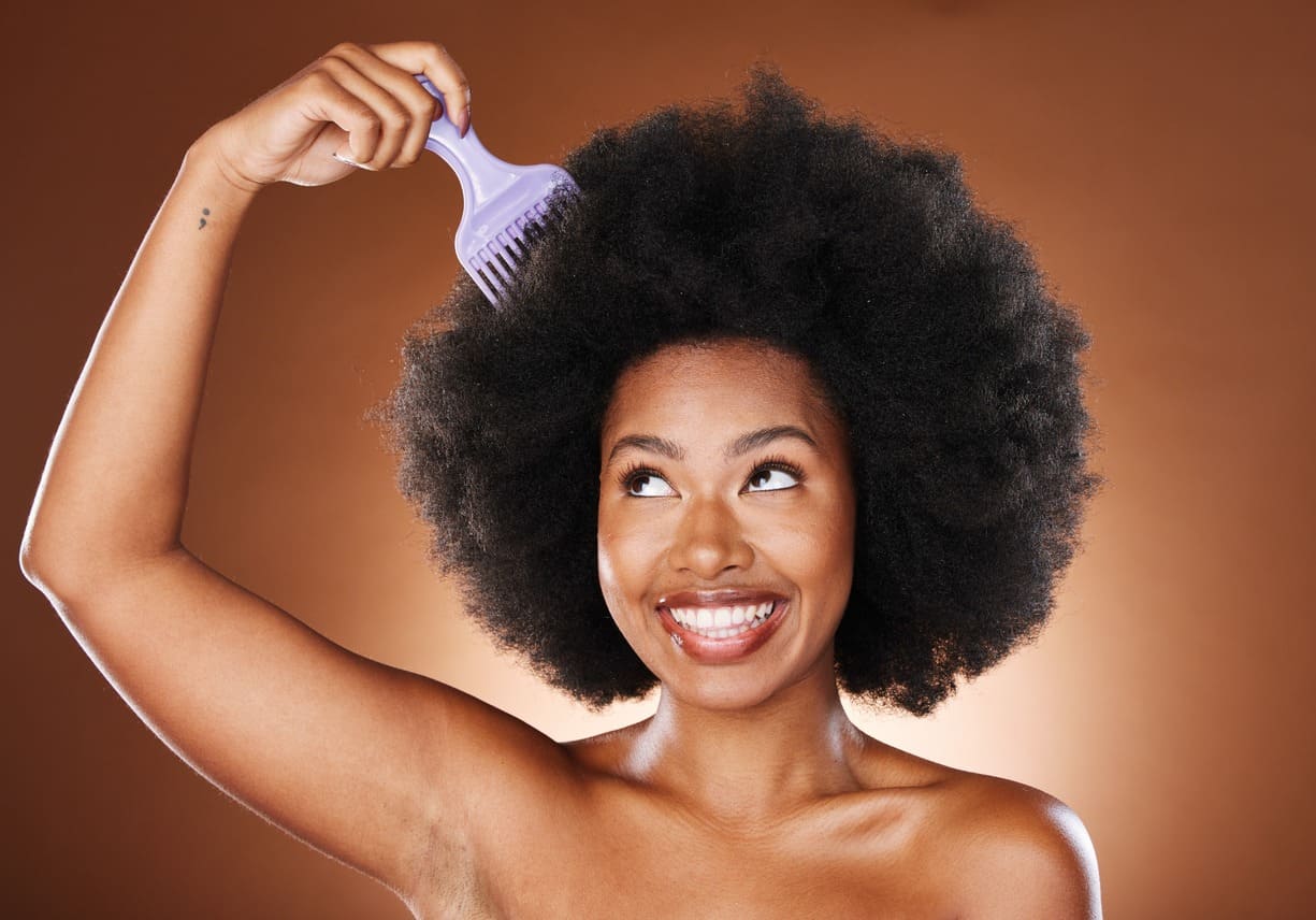 You are currently viewing Comment trouver sa coiffeuse afro à domicile en Suisse ?